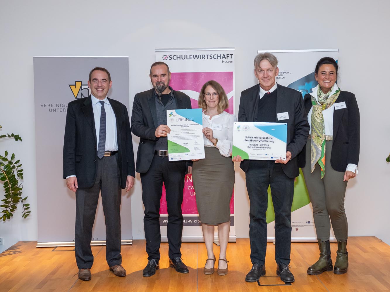 Dritte Rezertifizierung: Europaschule Gladenbach bietet „vorbildliche berufliche Orientierung“